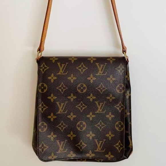 Louis Vuitton Monogram Musette Salsa - Picture 2 of 13